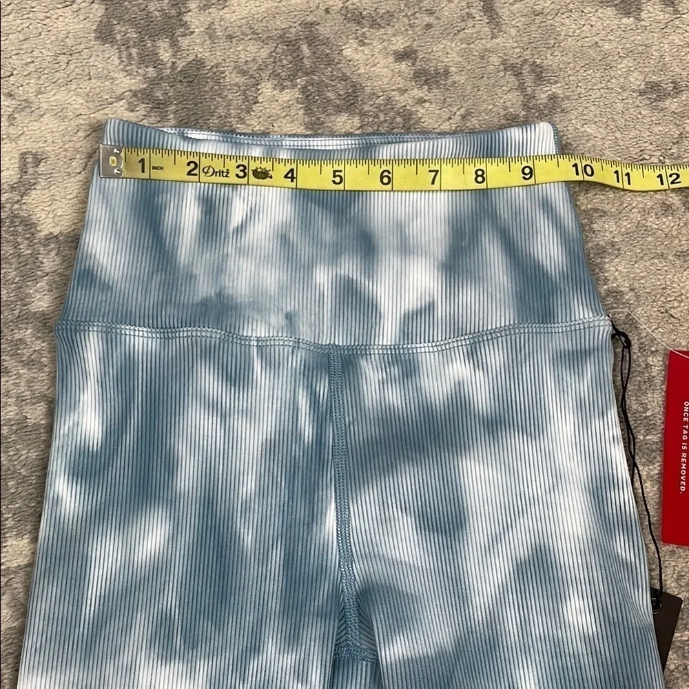 NWT Carbon 38 Ribbed Biker Short Long Length Stretch Gym High Rise Blue Sz XS